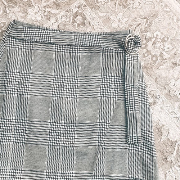 Lush Plaid Wrap Skirt - Picture 2 of 4
